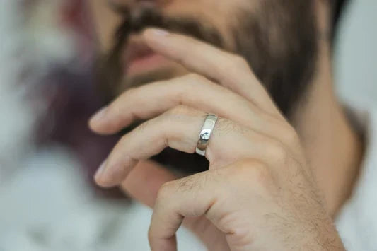 Custom men's wedding band